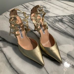 Stunning Manolo Blahnik 3 1/2 “ heel’s